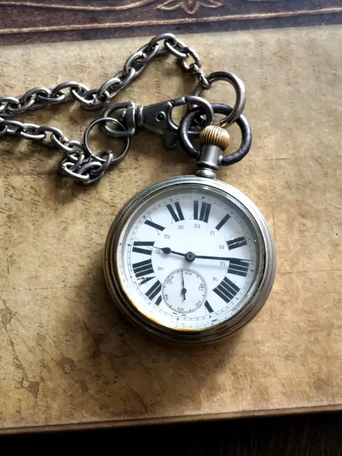 R&eacute;paration montre ancienne